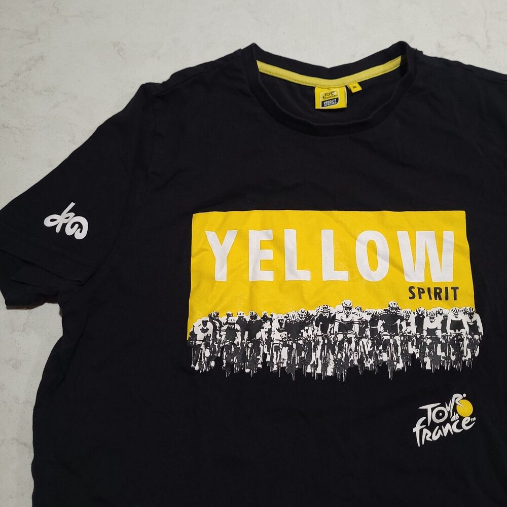Le Tour De France Official Cycling Yellow Spirit Logo T-Shirt M NWOT VTG
